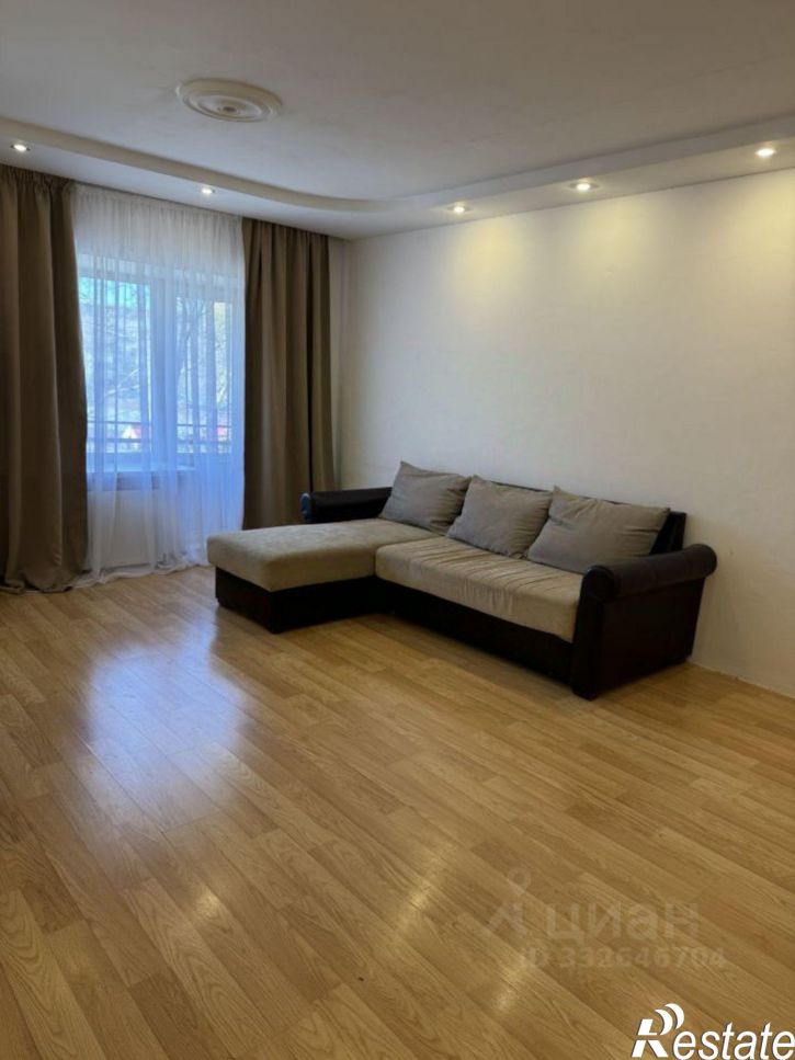 3-комн квартира Пермь г., Гагарина б-р., 17