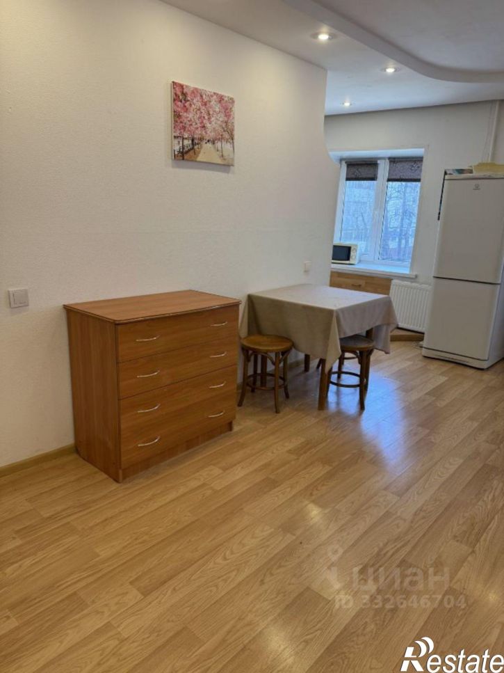 3-комн квартира Пермь г., Гагарина б-р., 17