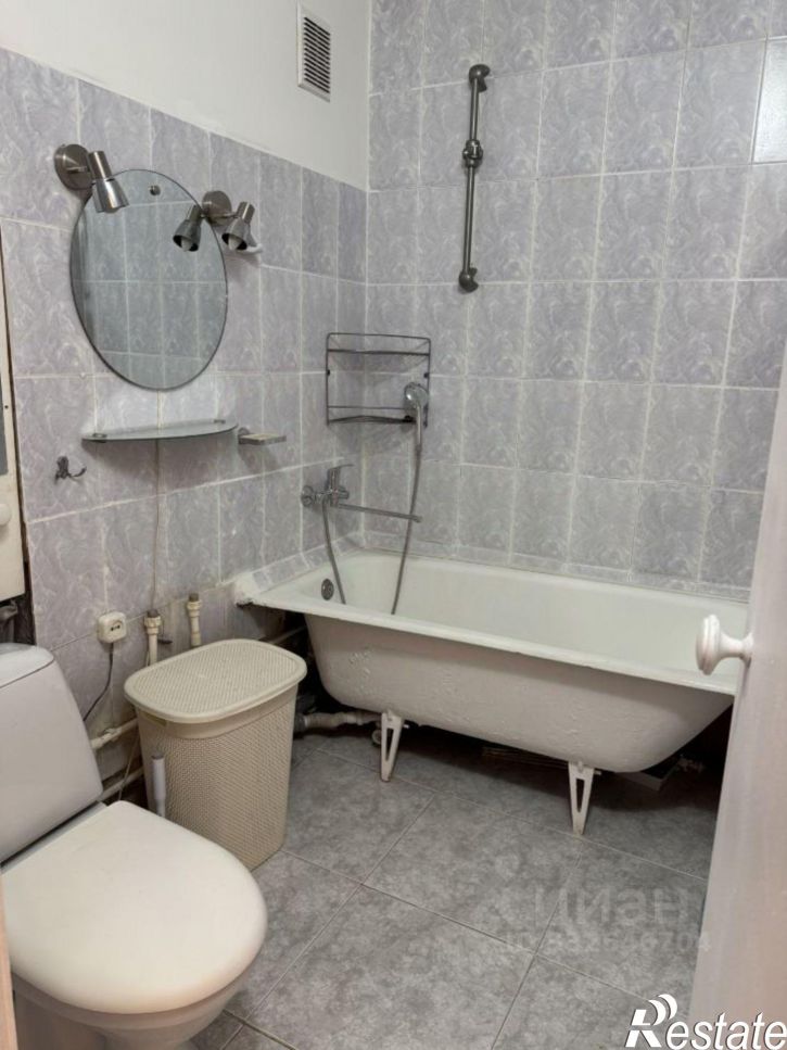 3-комн квартира Пермь г., Гагарина б-р., 17