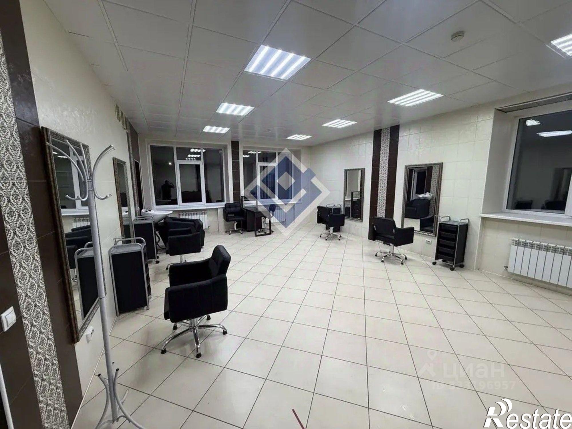 Купить ОСЗ, отдельно стоящее здание за 76 331 600 рублей на ул Владимирова, 16
