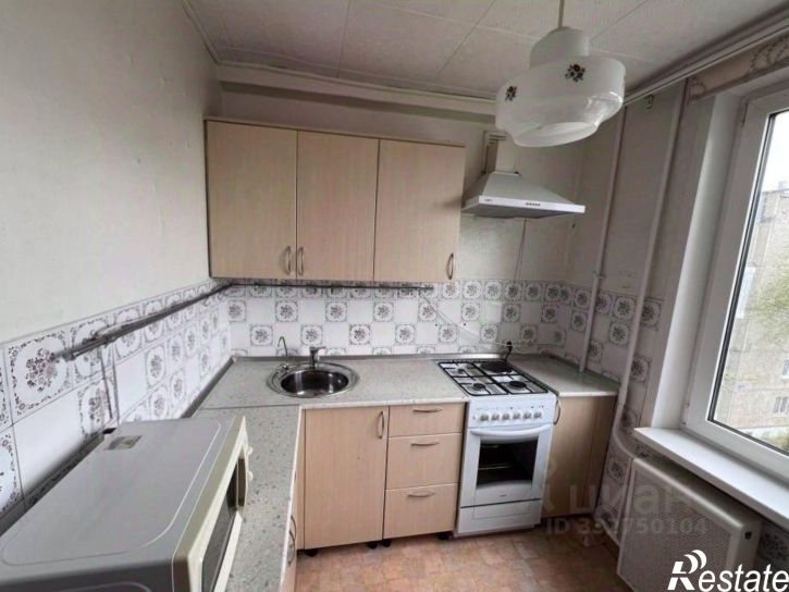 3-комн квартира г Соликамск, ул Парижской Коммуны, д 32
