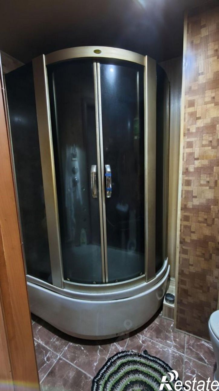 3-комн квартира ул Дзержинского, 11,  д. 11