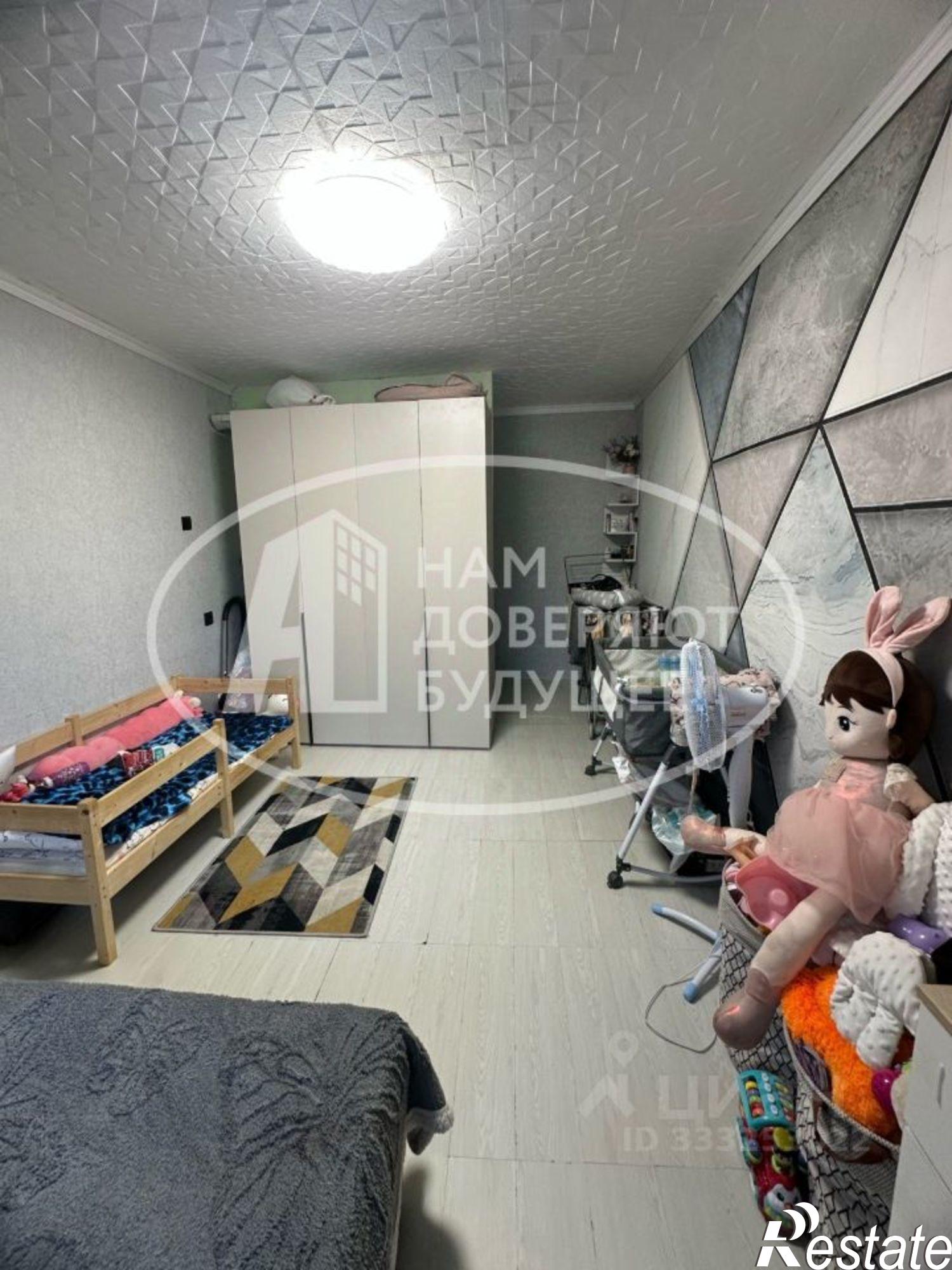 Сдать комнату за 10 000 рублей на пер Строителей, 6/2