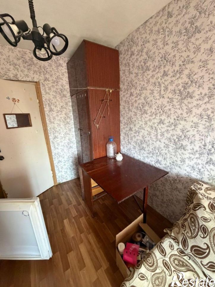 Комната Пермь, улица Космонавта Леонова, 64