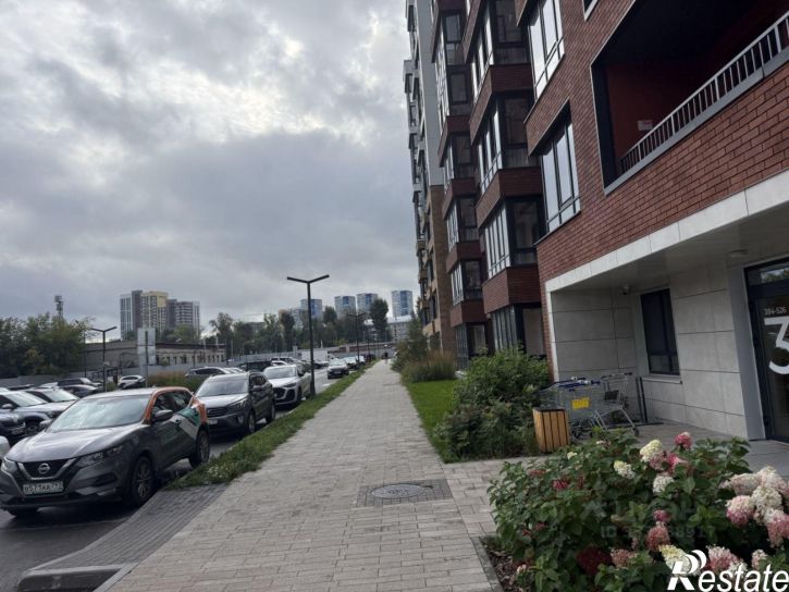 3-комн квартира Пермь, шоссе Космонавтов, 162К