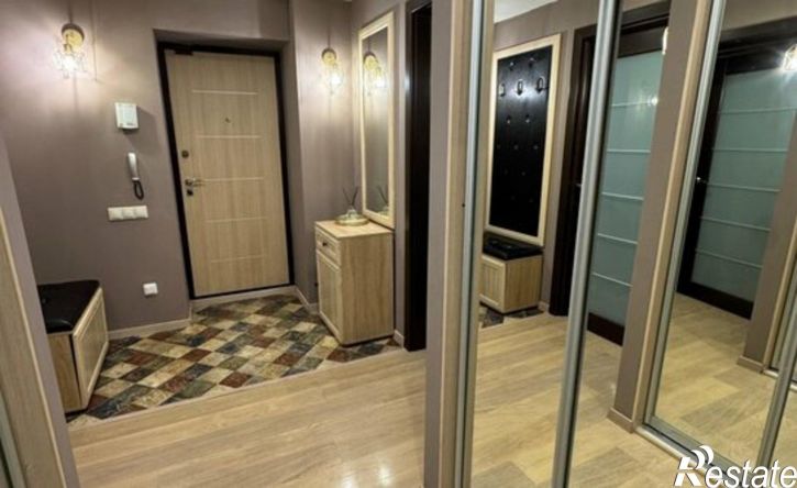 4-комн квартира Соликамск, улица В.И. Кузнецова, 8