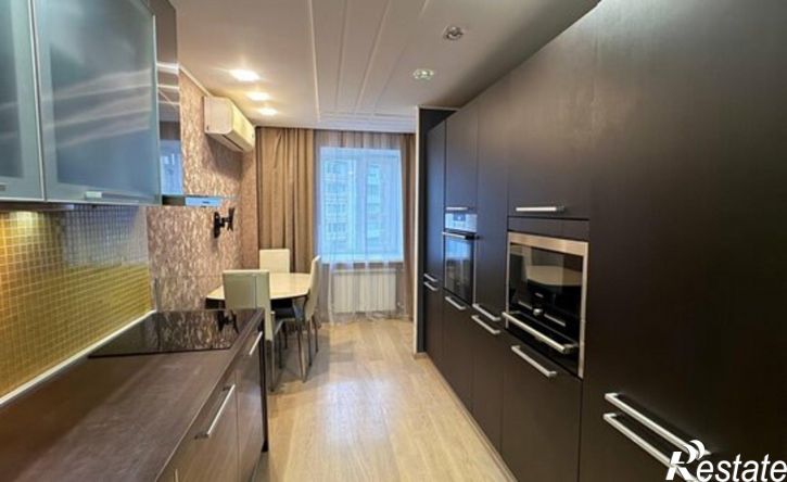 4-комн квартира Соликамск, улица В.И. Кузнецова, 8