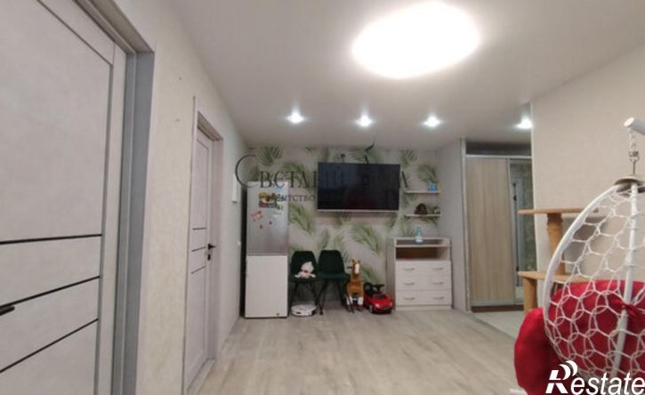 4-комн квартира ул Нефтяников, 8А,  д. 8А