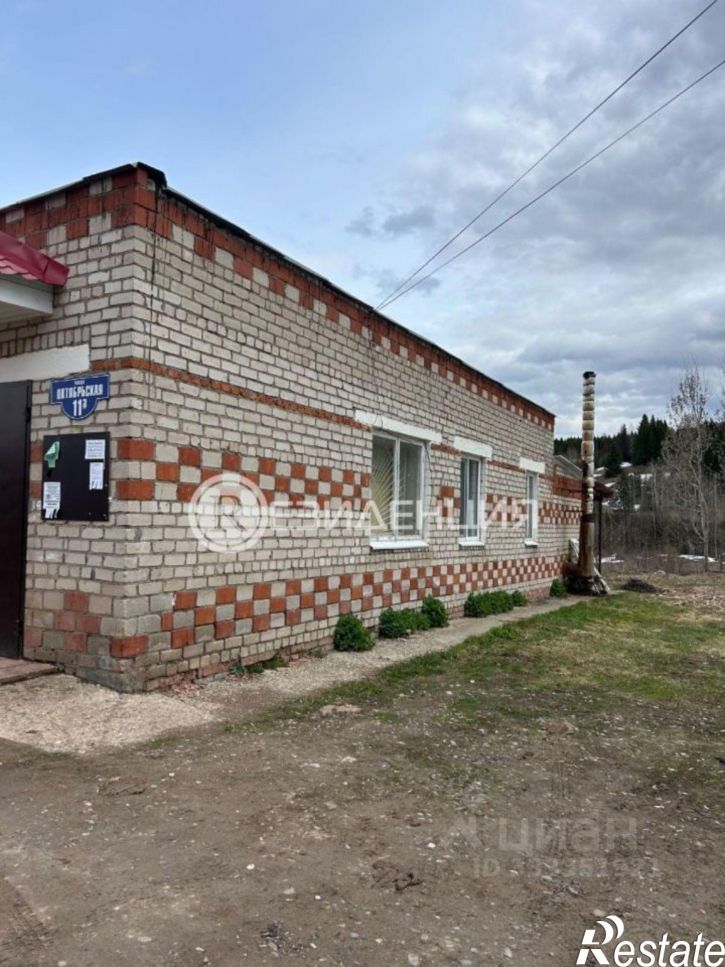 Торговое помещение Кунгурский р-н, село Бым