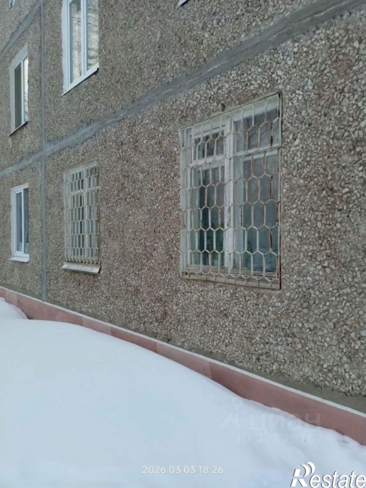 3-комн квартира ул Репина, 32,  д. 32