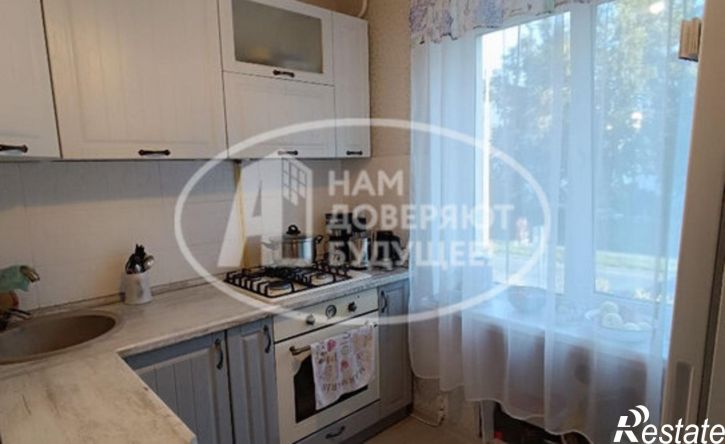 4-комн квартира ул Мира, 49,  д. 49