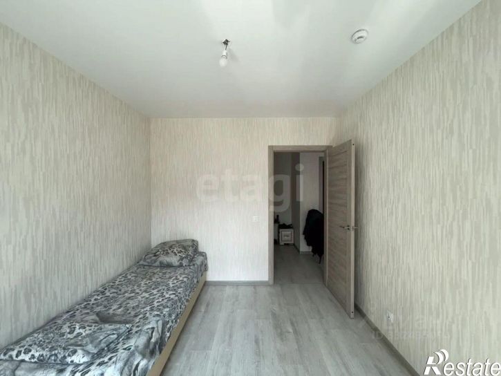 2-комн квартира ул Улановой, 6,  д. 6