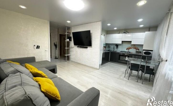 3-комн квартира Чайковский, Сиреневый бульвар, 1