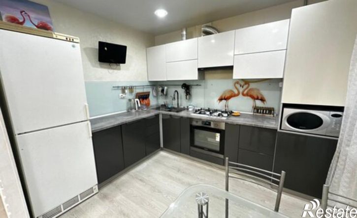 3-комн квартира Чайковский, Сиреневый бульвар, 1