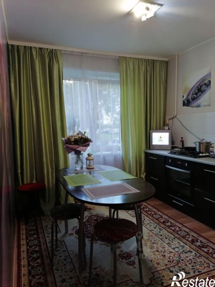 3-комн квартира Пермь, проспект Декабристов, 33