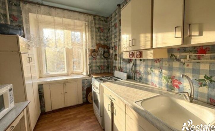 3-комн квартира Кунгур, улица Бачурина, 13Б