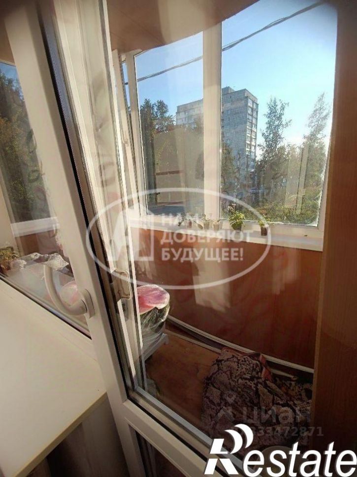 4-комн квартира улица Мира, 49,  д. 49