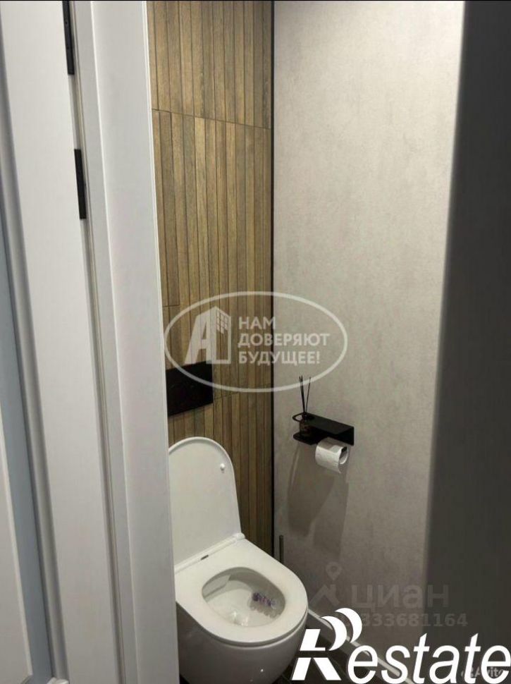 3-комн квартира Высотная улица, 39,  д. 39