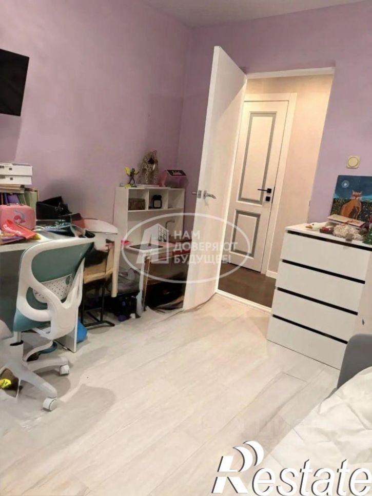 3-комн квартира Высотная улица, 39,  д. 39