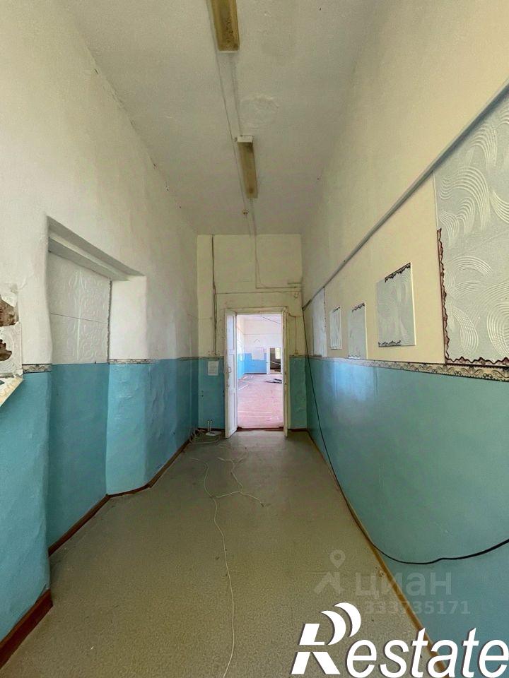 Купить ОСЗ, отдельно стоящее здание за 381 843 рублей на Школьная улица, 7