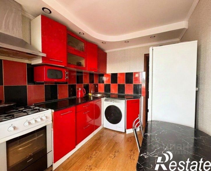 3-комн квартира улица Ильина, 33А,  д. 33А