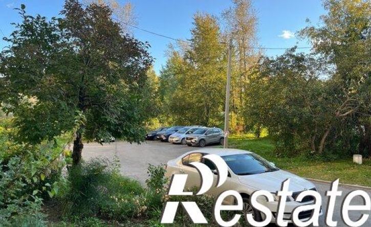 3-комн квартира улица Черняховского, 38,  д. 38
