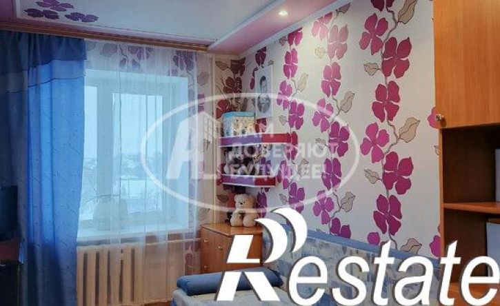 2-комн квартира Крайняя улица, 27,  д. 27