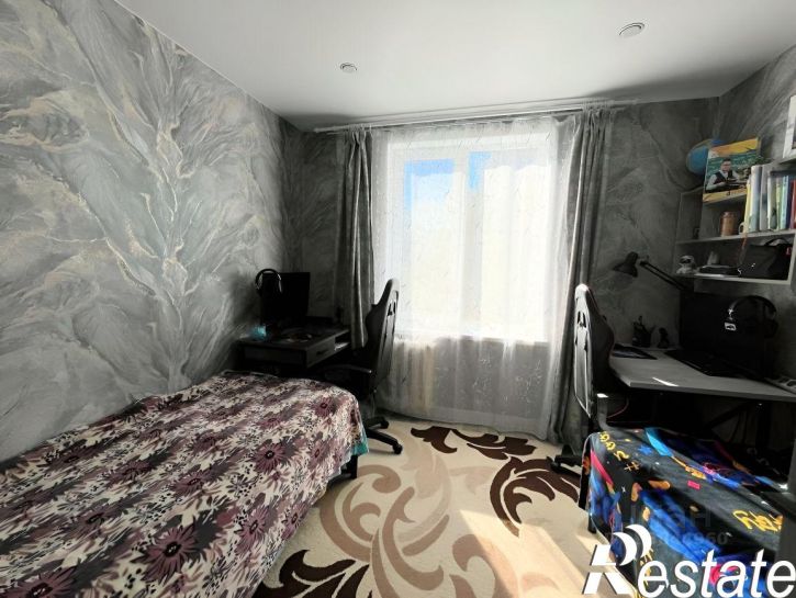 2-комн квартира улица Свердлова, 132,  д. 132