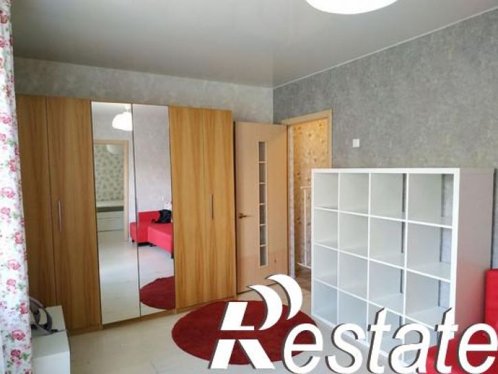 2-комн квартира Карла Либкнехта улица, 7