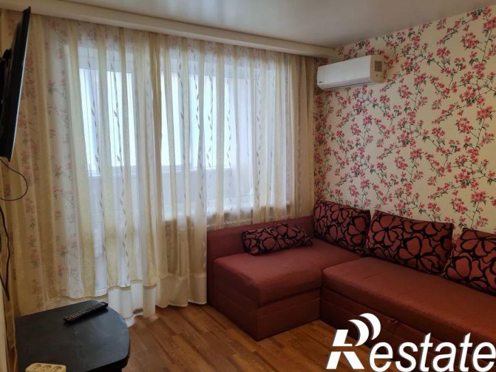 2-комн квартира Советская улица, 6