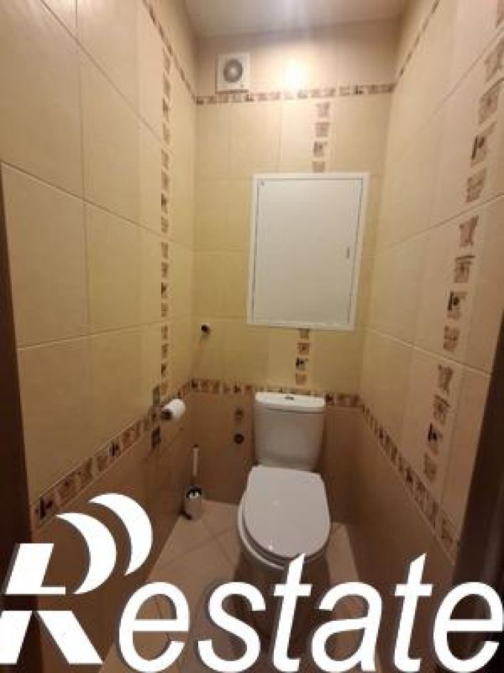 2-комн квартира Герцена улица, 36