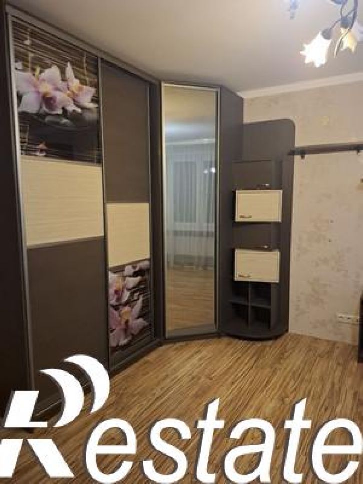 2-комн квартира Герцена улица, 36
