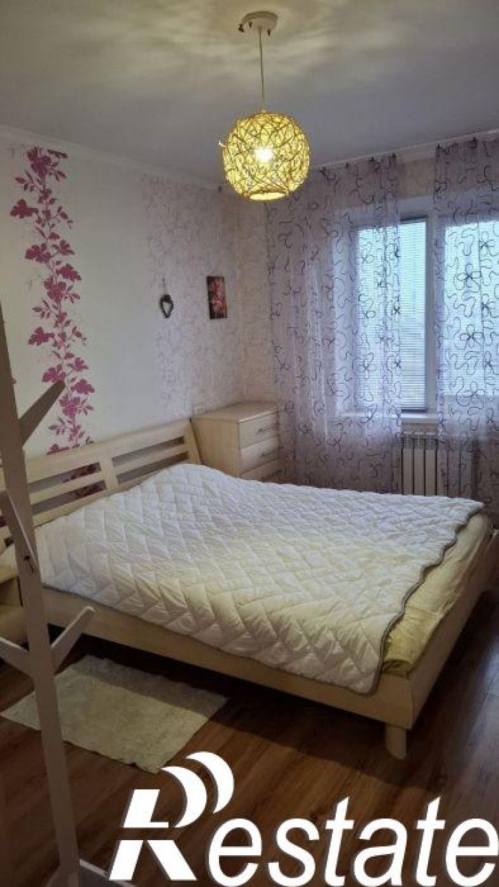 2-комн квартира Фрунзе улица, 100