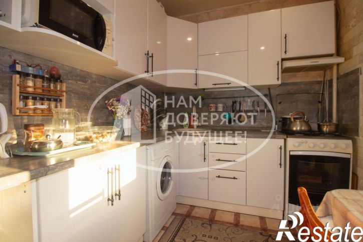 3-комн квартира улица Азина, 33,  д. 33