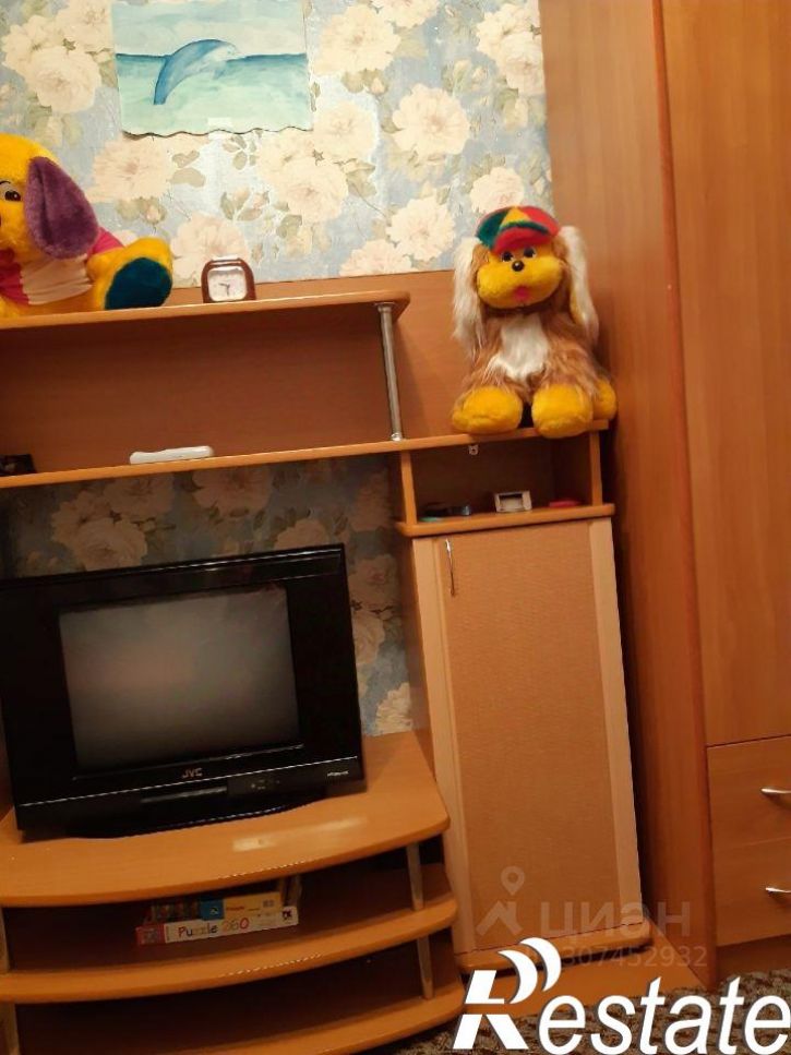 3-комн квартира проспект Свердлова, 8Б,  д. 8Б