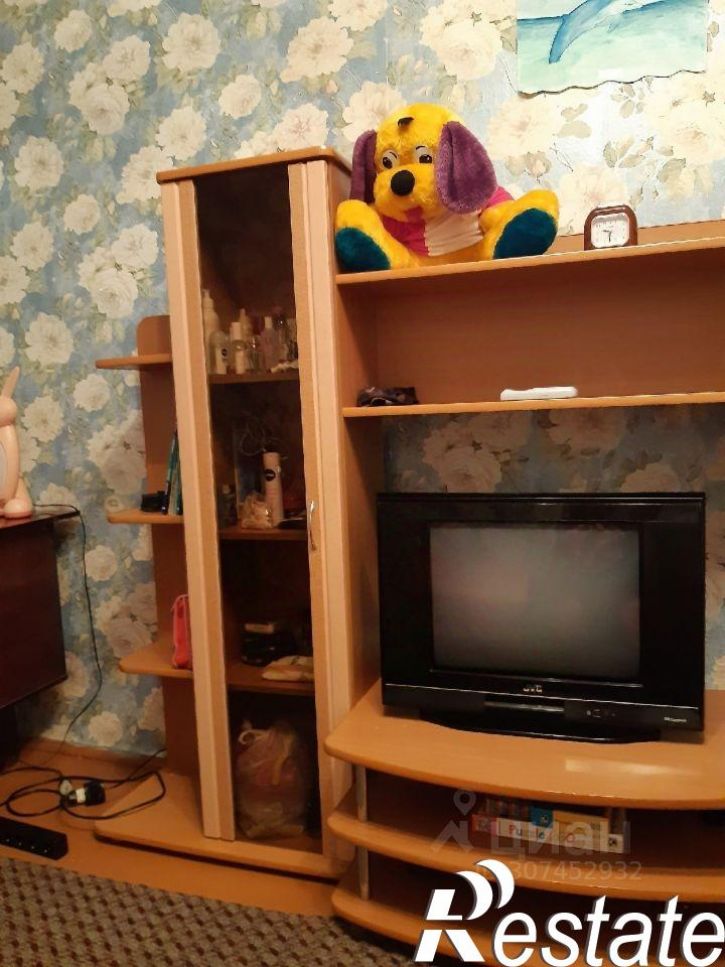 3-комн квартира проспект Свердлова, 8Б,  д. 8Б
