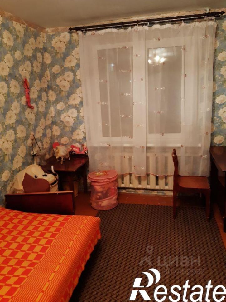 3-комн квартира проспект Свердлова, 8Б,  д. 8Б