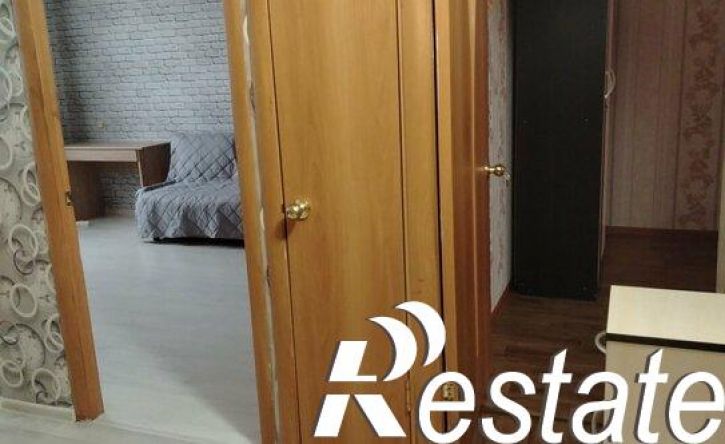 2-комн квартира проспект Свердлова, 8,  д. 8