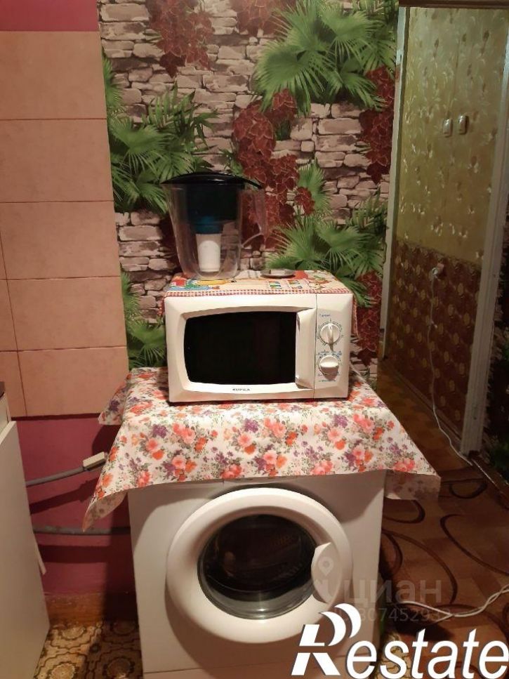 3-комн квартира проспект Свердлова, 8Б,  д. 8Б