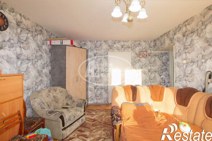 3-комн квартира улица Азина, 33,  д. 33