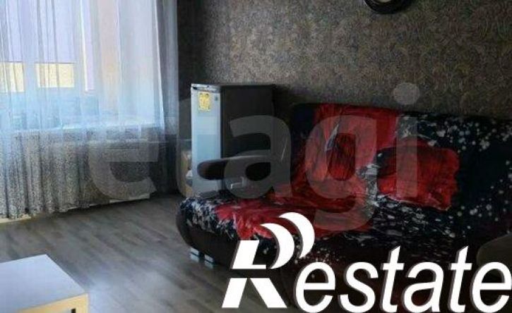 2-комн квартира улица Нефтяников, 8,  д. 8