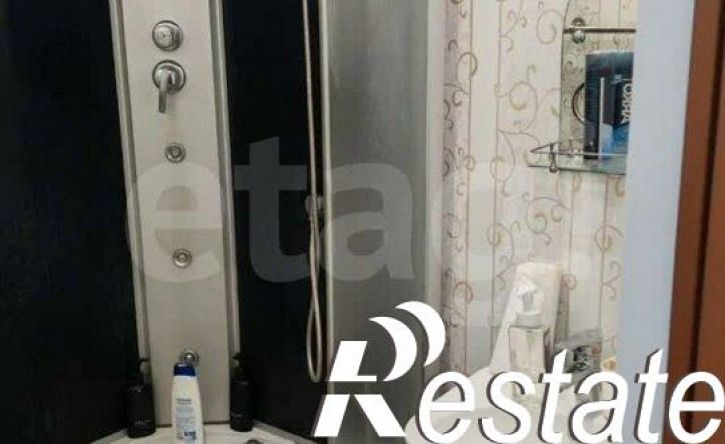 2-комн квартира улица Нефтяников, 8,  д. 8