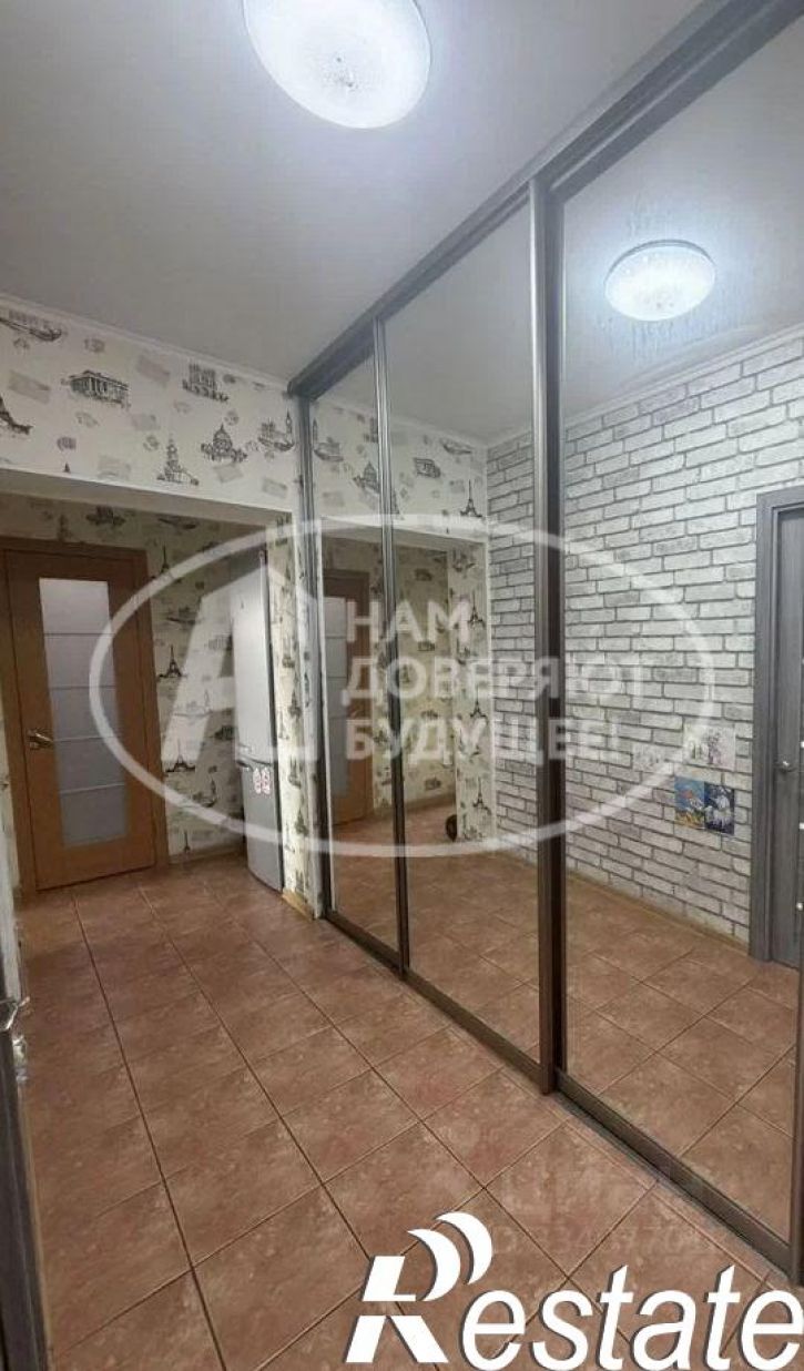 2-комн квартира улица Труда, 67Б,  д. 67Б