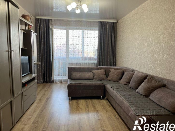 3-комн квартира улица Черняховского, 38,  д. 38