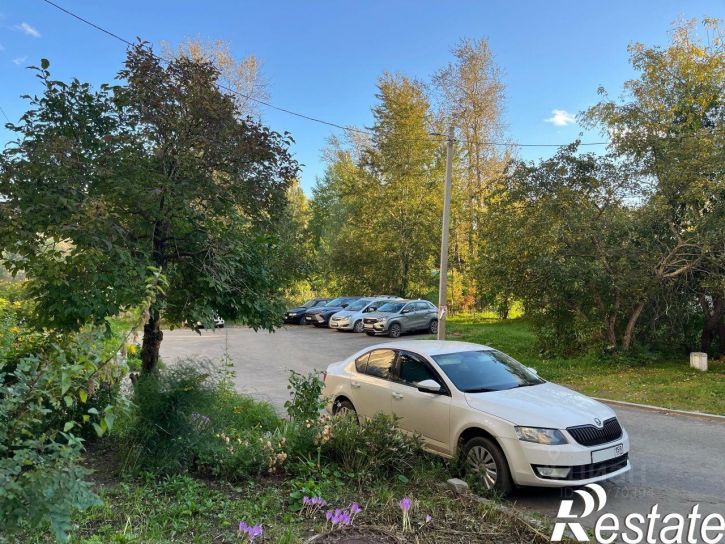 3-комн квартира улица Черняховского, 38,  д. 38