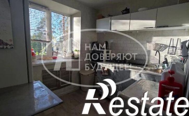 2-комн квартира улица Космонавтов, 1,  д. 1