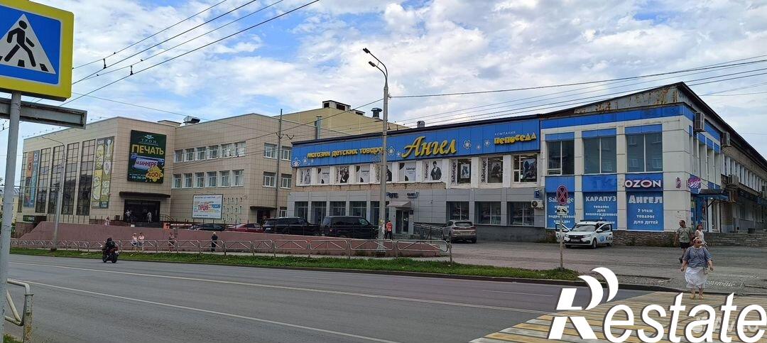 Сдать торговое помещение за 370 000 рублей на улица Пятилетки, 43