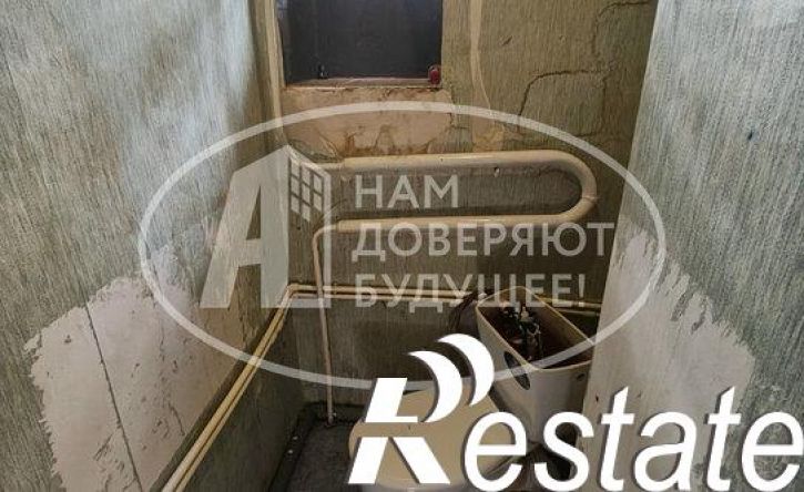 2-комн квартира улица Толбухина, 24,  д. 24
