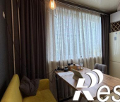 3-комн, 84кв м, этаж 1/9 улица Азина, 5