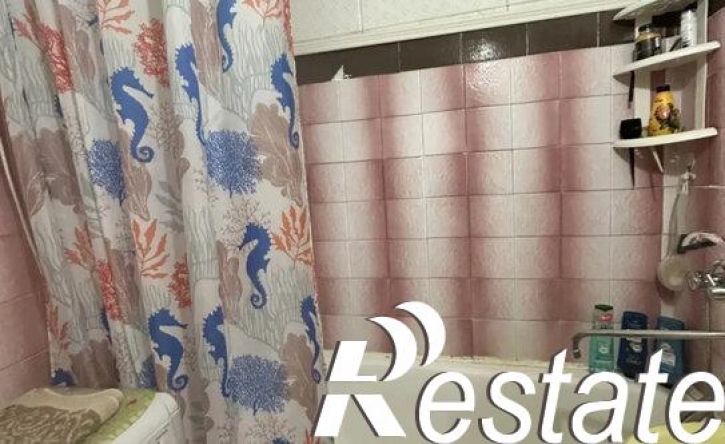 3-комн квартира Набережная улица, 27,  д. 27